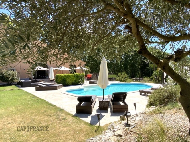 Photos 45 - Tourist - Estate in the Luberon - 2.6 ha - 1100 m2 - intended for luxury tourism and events