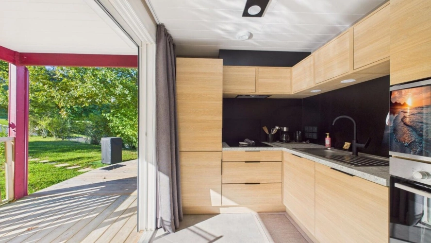 Photos 3 - Land - House