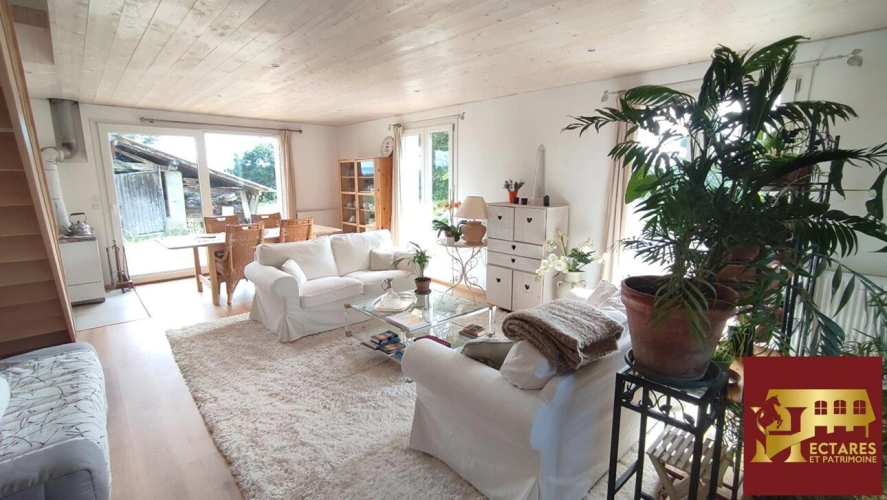 Photos 2 - Prestige - Maison rénovée 6 hectares attenants