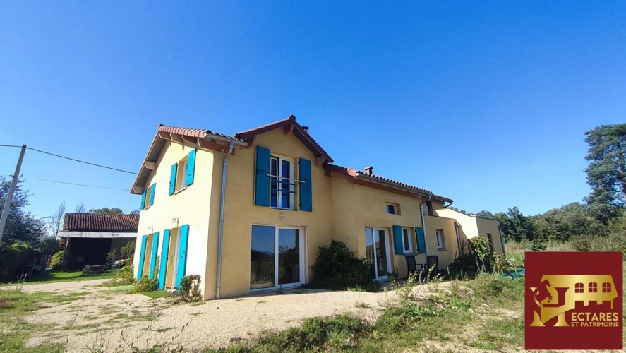 Photos 11 - Prestige - Maison rénovée 6 hectares attenants