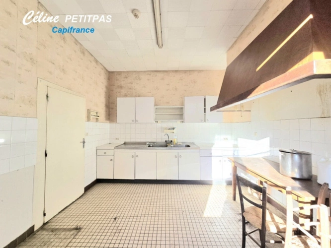 Photos 5 - Prestigious - Mansion in the heart of the old medieval city