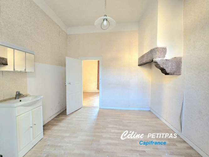 Photos 6 - Prestigious - Mansion in the heart of the old medieval city