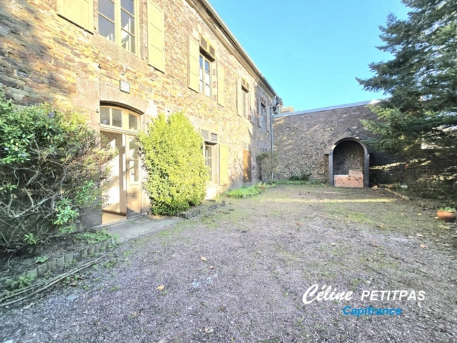 Photos 18 - Prestigious - Mansion in the heart of the old medieval city