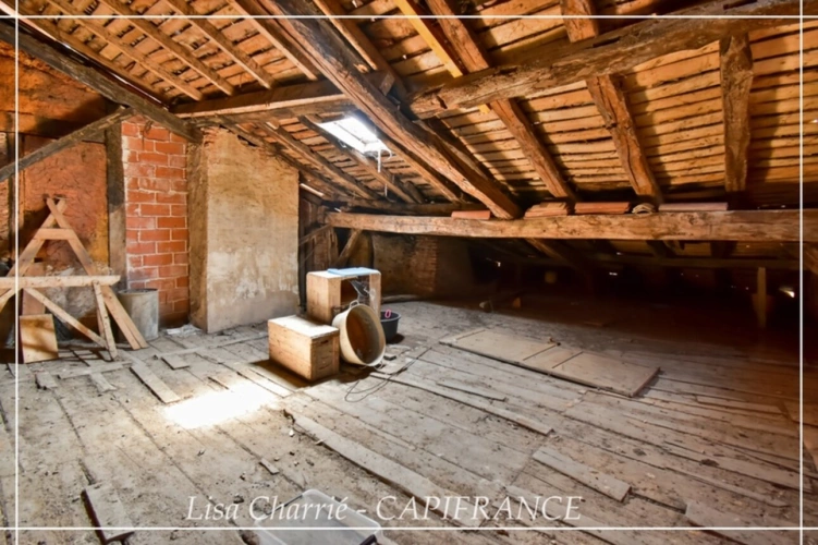Photos 13 - Touristique - Grange à rénover dans le village 5 pièces CASTELNAU D'AUZAN (32) DE PLUS DE DEUX SIÈCLES AVEC VESTIGES DE L’ANCIEN CHÂTEAU