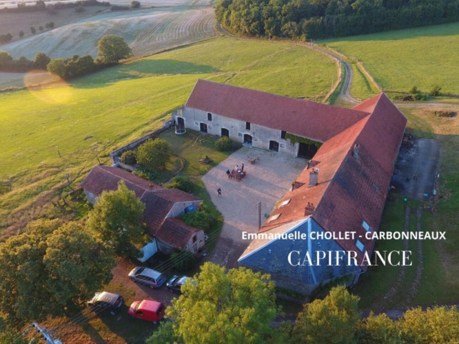 Photos 1 - Touristique - Propriete  proche de POUILLY EN AUXOIS (21) à vendre 12 pièces