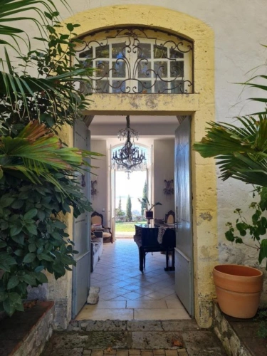 Photos 5 - Prestigious - House