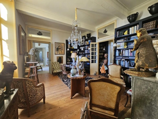 Photos 9 - Prestigious - House