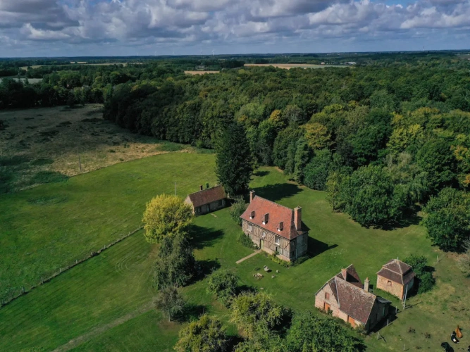 Photos 2 - Prestige - Propriété complète de charme et authentique