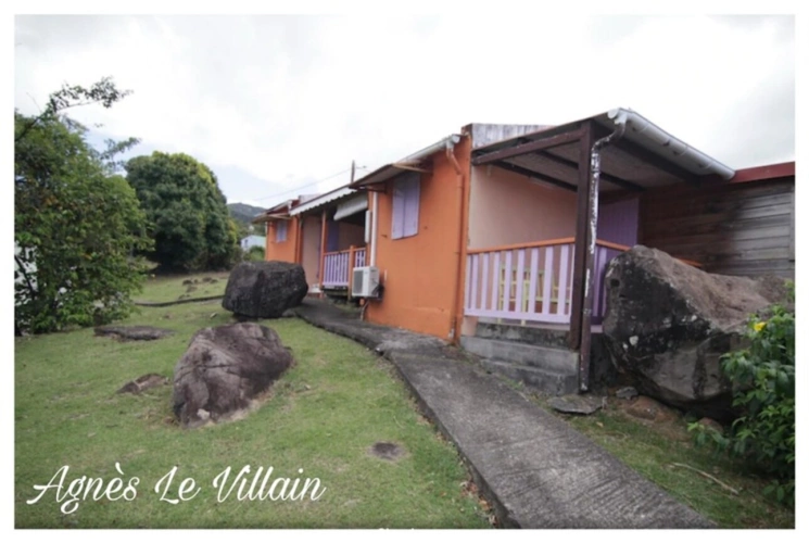 Photos 2 - Tourist - Property to renovate 300 m from Grande Anse Beach