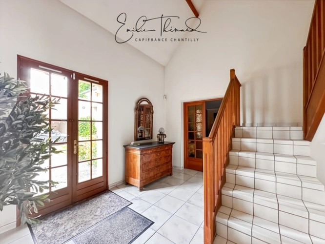 Photos 5 - Prestige - Propriete à vendre 5 pièces proche de SENLIS (60) - 3 chambres possibilité 4 - Jardin 2100m2 avec Piscine - A1 à 10 min / CDG 20 min / Ecoles privées et publiques / Commodités