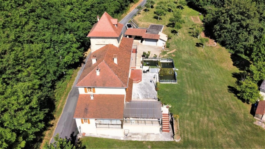 Photos 18 - Prestigious - Property