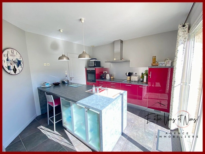 Photos 4 - Prestigious - Maison récente 3 chambres + bureau