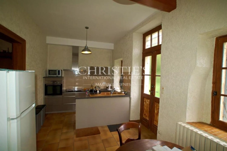 Photos 16 - Prestige - Château du 18eme siècle avec de nombreuses dépendances - Vue sur l'estuaire de la Gironde