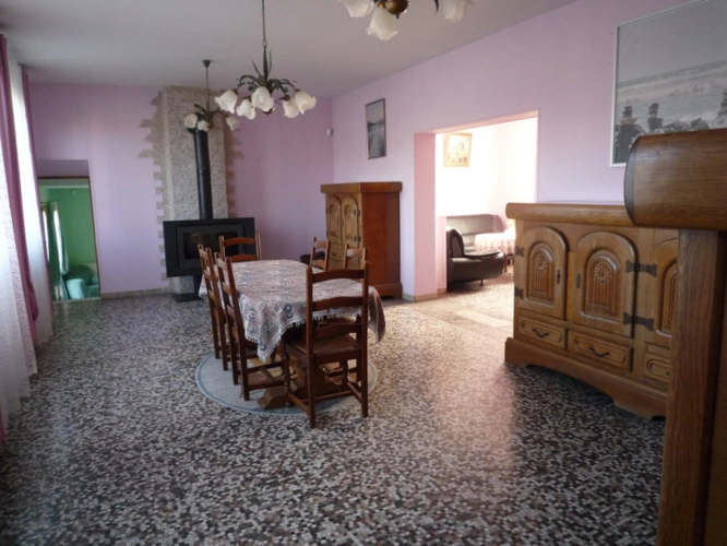 Photos 6 - Prestige - Chassemy (02) à vendre superbe propriété de 320 m2 sur un terrain  clos de 5 ha avec étang de 2 ha