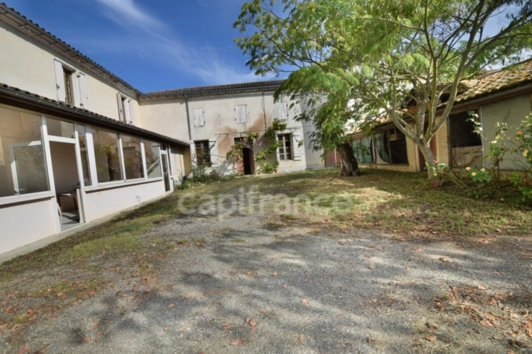 Photos 4 - Tourist - Farmhouse near Tonneins