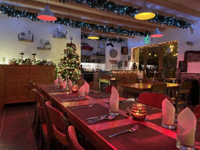 Photos 10 - Touristique - Vente Camping, Chambres d'hôtes/Gîte, Restaurant - Sud des H