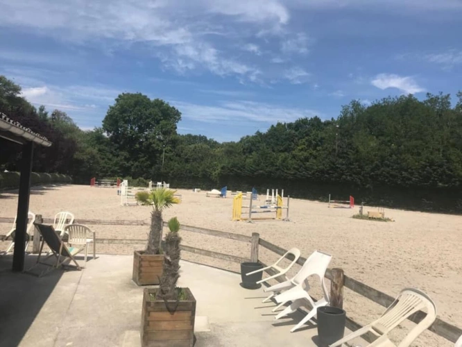 Photos 1 - Équestre - Domaine équestre à 25 kms de PARIS