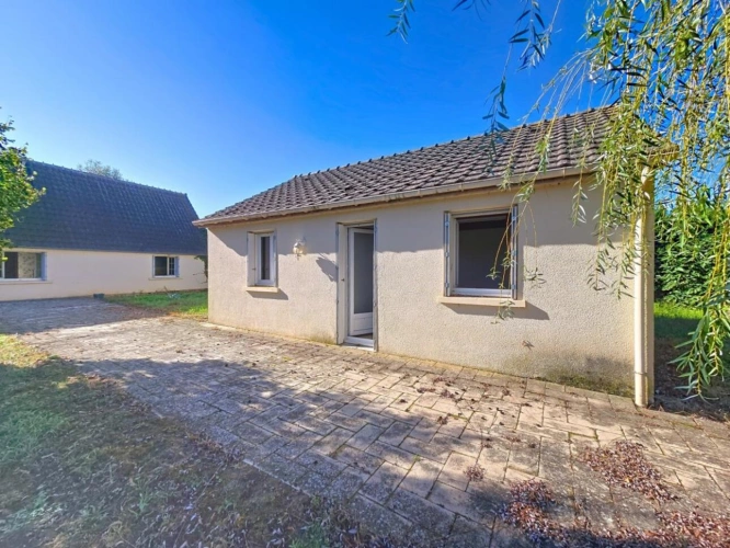 Photos 23 - Touristique - Propriété agricole avec maisons, dépendances, prairies et te