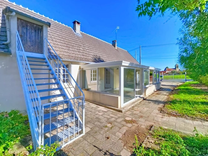 Photos 16 - Agricole - Propriété agricole de 82 hectares avec bâtiments et deux hab