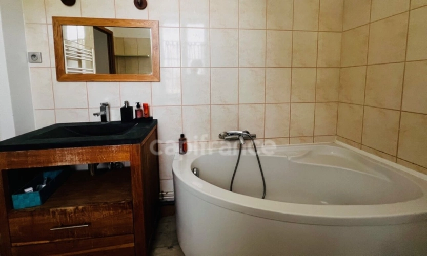 Photos 20 - Touristique - Propriété de 3 maisons dans un cadre bucolique avec plus de 3 hectares - à 20min de LA ROCHELLE