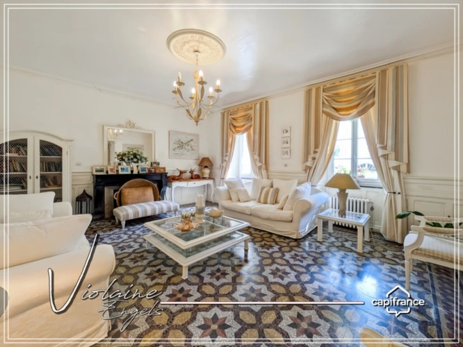 Photos 15 - Touristique - Olonzac – Propriété de charme 408 m² avec piscine, jardin et deux logements indépendants – activité saisonnière rentable