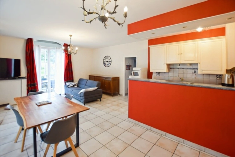 Photos 30 - Touristique - Propriété /gîtes/ chambre d'hôtes et grand terrain à St Sernin du Plain