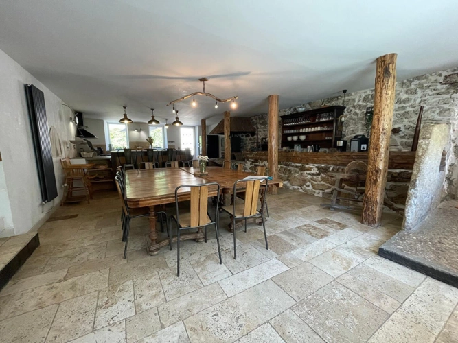 Photos 13 - Touristique - Gîte et Salle de Réception au pied des pistes à Autrans ( murs + fonds )