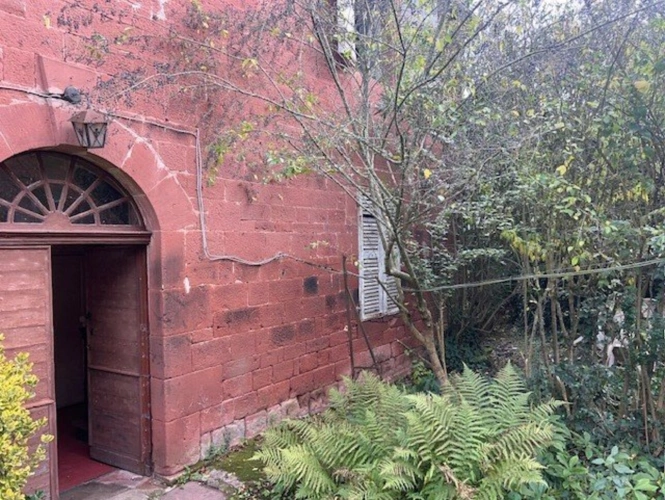 Photos 1 - Prestigious - House