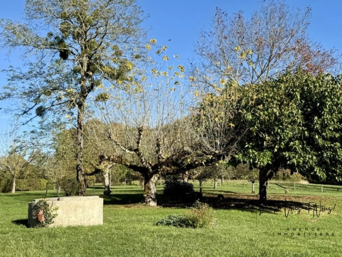 Photos 4 - Prestigious - « Panorama, pierre et silence : le luxe authentique. »