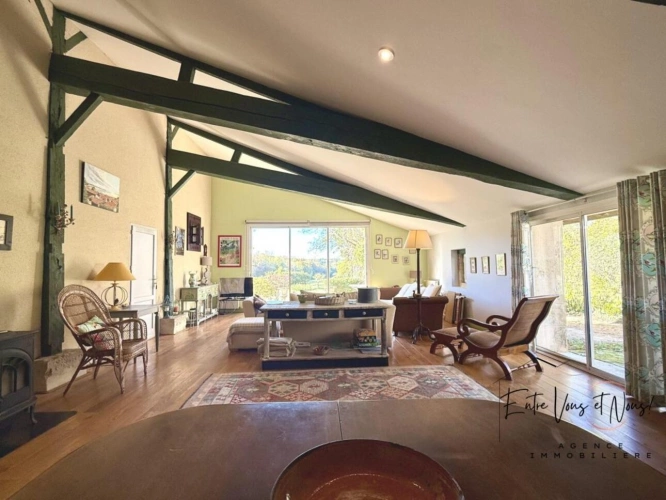 Photos 27 - Prestigious - « Panorama, pierre et silence : le luxe authentique. »