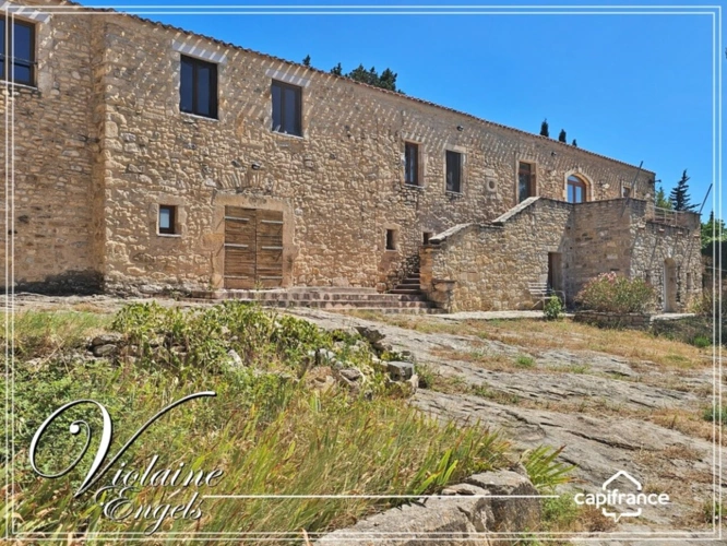 Photos 5 - Touristique - Siran – Domaine de 36 hectares avec bâtiments restaurés – idéal projet touristique, équestre ou agricole