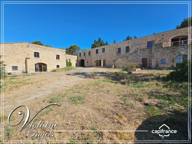 Photos 24 - Touristique - Siran – Domaine de 36 hectares avec bâtiments restaurés – idéal projet touristique, équestre ou agricole