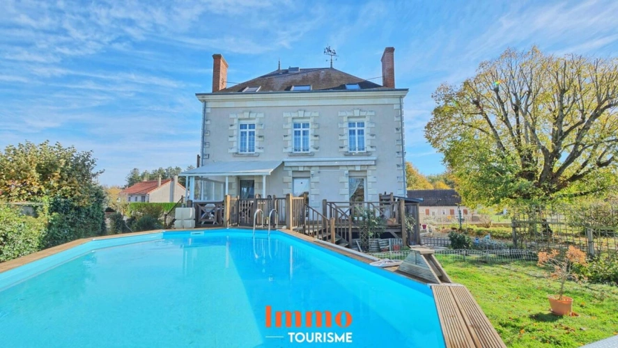 Photos 1 - Prestige - Maison de maître avec gîtes et piscine à mi-chemin entre le z
