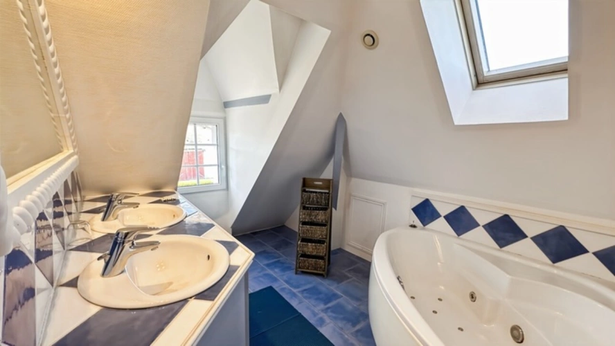 Photos 22 - Touristique - ENSEMBLE IMMOBILIER DE CARACTÈRE AVEC 4 HABITATIONS ET 2 PISCINES – POMPORT (24240)