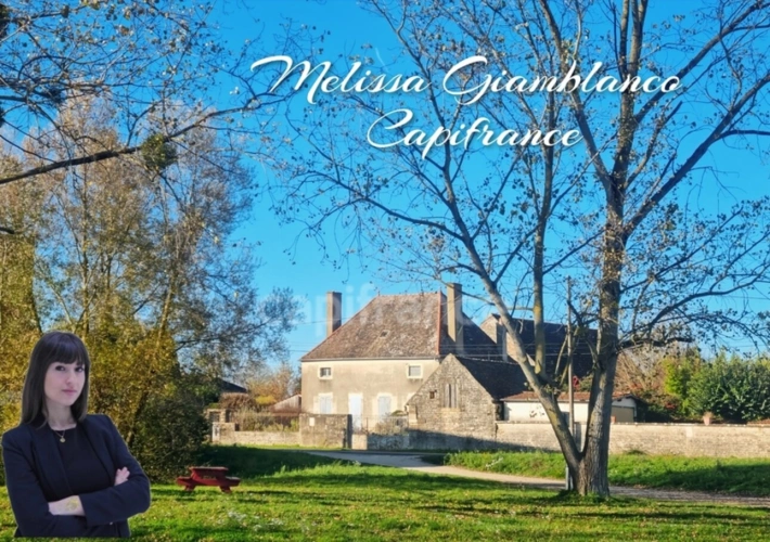 Photos 1 - Touristique - Propriete à vendre 5 pièces ALLEREY SUR SAONE (71) bord de Saône