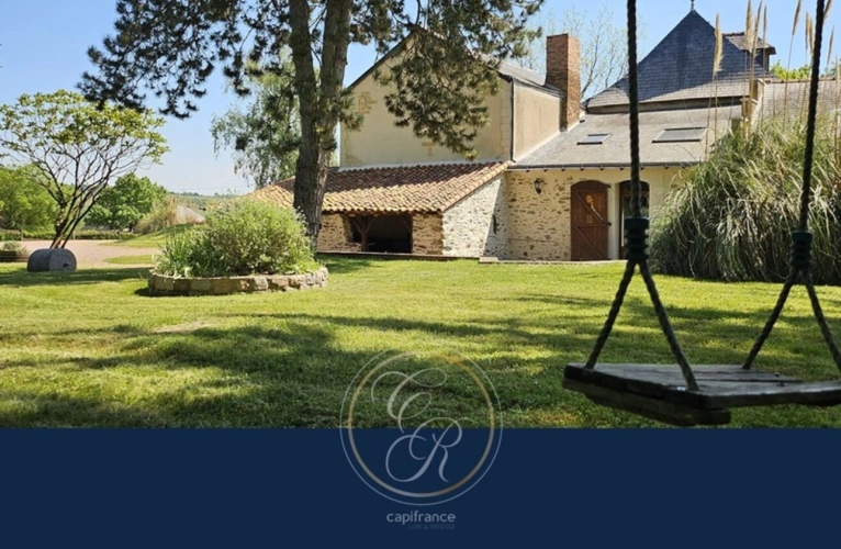 Photos 1 - Touristique - Un havre de paix au cœur des vignes du Layon – Propriété avec gîtes et parc arboré