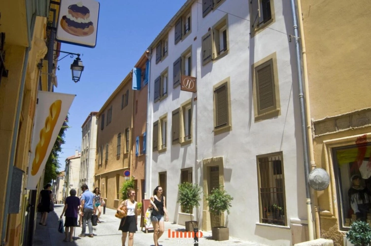 Photos 2 - Tourist - ? Charming Guesthouse with Café-Bar & Terrace - Heart of a Renowned Catalan Seaside Village