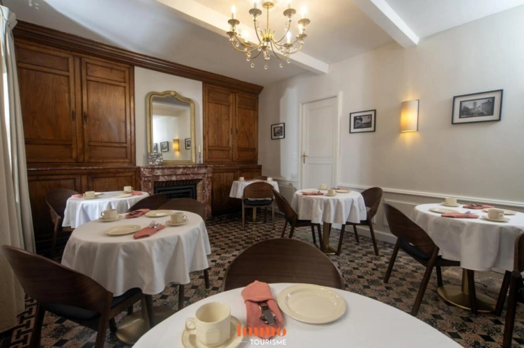 Photos 6 - Tourist - ? Charming Guesthouse with Café-Bar & Terrace - Heart of a Renowned Catalan Seaside Village