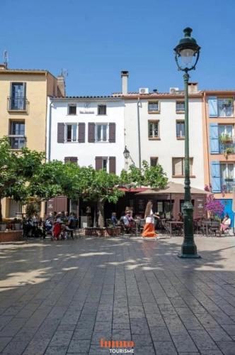 Photos 7 - Tourist - ? Charming Guesthouse with Café-Bar & Terrace - Heart of a Renowned Catalan Seaside Village