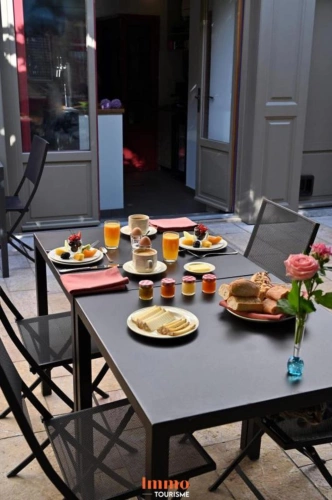 Photos 8 - Tourist - ? Charming Guesthouse with Café-Bar & Terrace - Heart of a Renowned Catalan Seaside Village