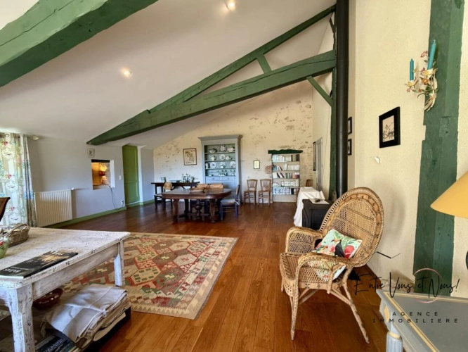 Photos 5 - Prestige - « Panorama, pierre et silence : le luxe authentique. »