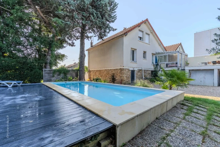 Photos 1 - Équestre - Vivre et travailler avec vos chevaux en centre-ville