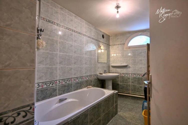 Photos 14 - Prestige - Ancien Moulin sur 1,3 Ha de terrain à MESSIMY (69)