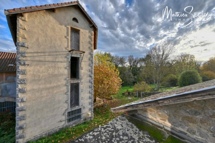 Photos 24 - Prestige - Ancien Moulin sur 1,3 Ha de terrain à MESSIMY (69)