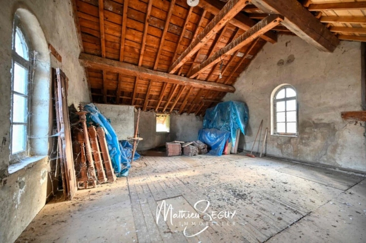 Photos 43 - Prestige - Ancien Moulin sur 1,3 Ha de terrain à MESSIMY (69)