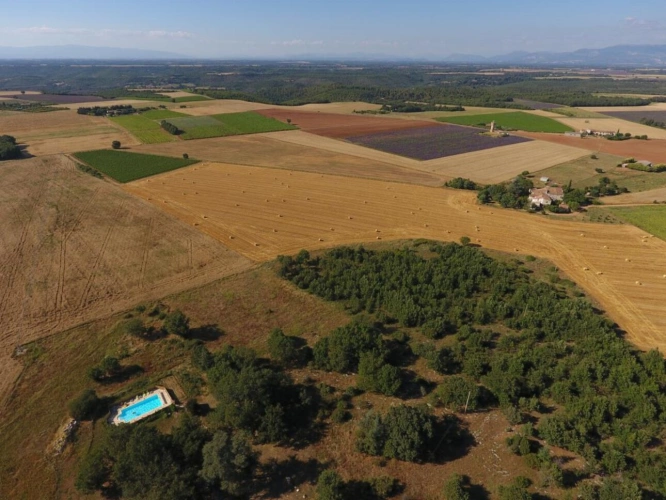 Photos 4 - Prestige - PROPRIETE  DE 500 M2  SUR 6 HECTARES