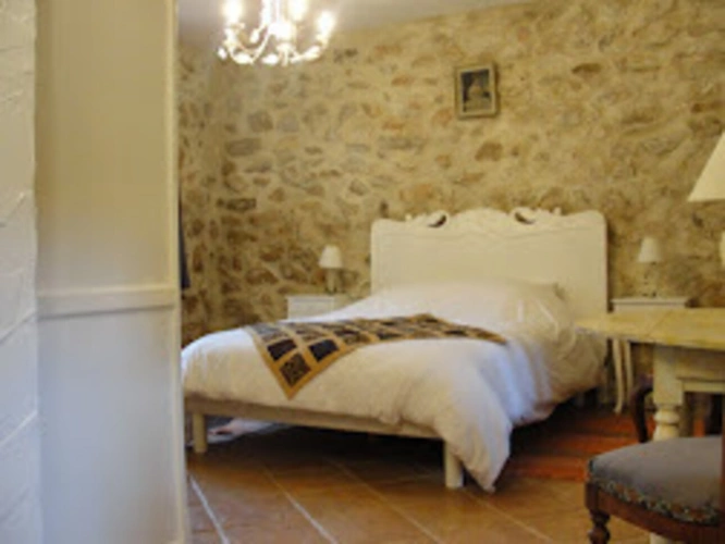 Photos 28 - Prestige - PROPRIETE  DE 500 M2  SUR 6 HECTARES