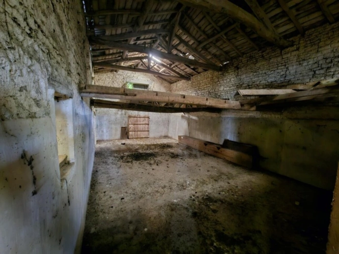 Photos 6 - Touristique - Ancien Silo et ses dépendances à réhabiliter - MARSAIS