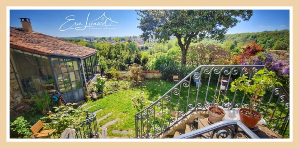 Photos 2 - Prestige - à vendre SAINT MAIXENT L'ECOLE (79) propriété P12 de 446 m² - Terrain de 2 152 m²