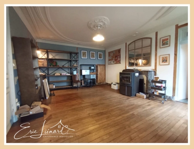 Photos 9 - Prestige - à vendre SAINT MAIXENT L'ECOLE (79) propriété P12 de 446 m² - Terrain de 2 152 m²